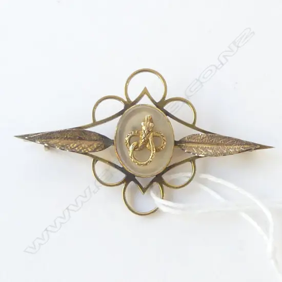 9CT ROCK QUARTZ BROOCH 6.2gms