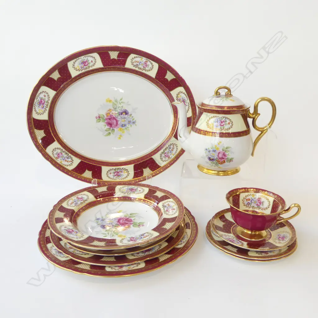10 PCE SHELLEY 'MONTROSE'; TRIO, TEAPOT, 4 PLATES, SOUP & OVAL PLATTER 370x305mm Image 1++