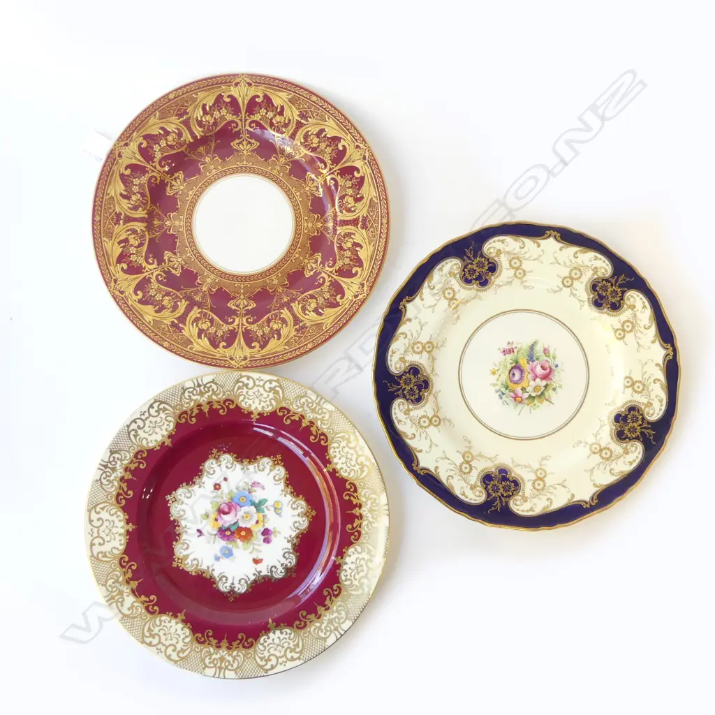 3 CABINET PLATES; 2 ROYAL WORCESTER + ANOTHER  Image 1++