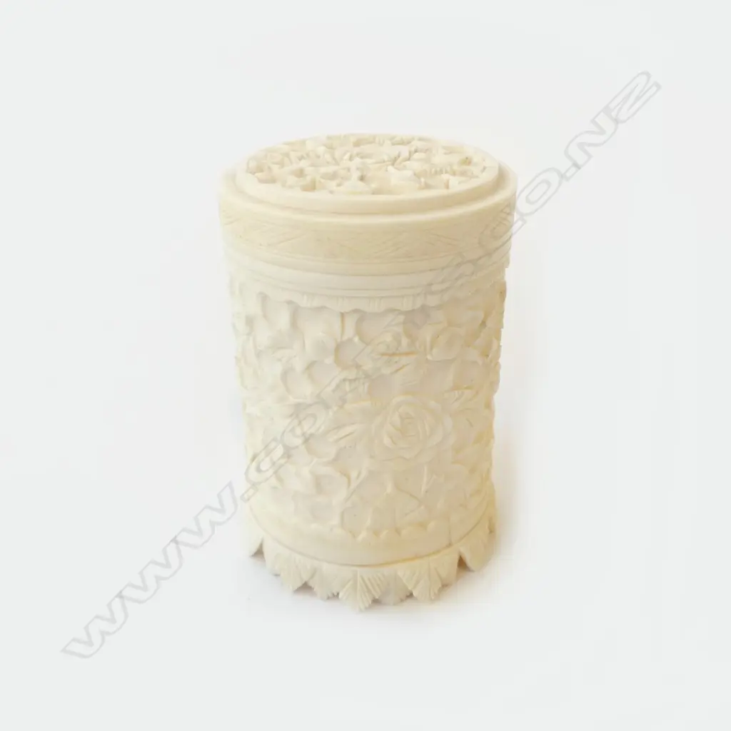 IVORY CARVED FLORAL LIDDED CONTAINER, H.90MM Image 1++