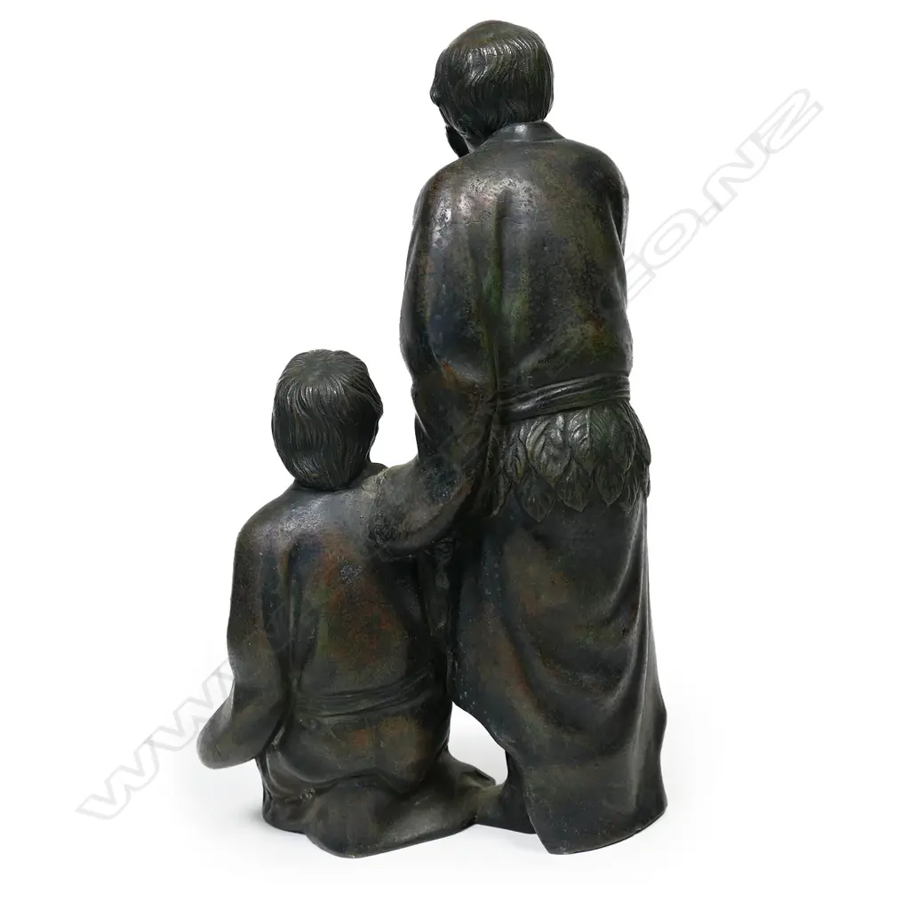 A Japanese Meiji period bronze figure group, Image 1++