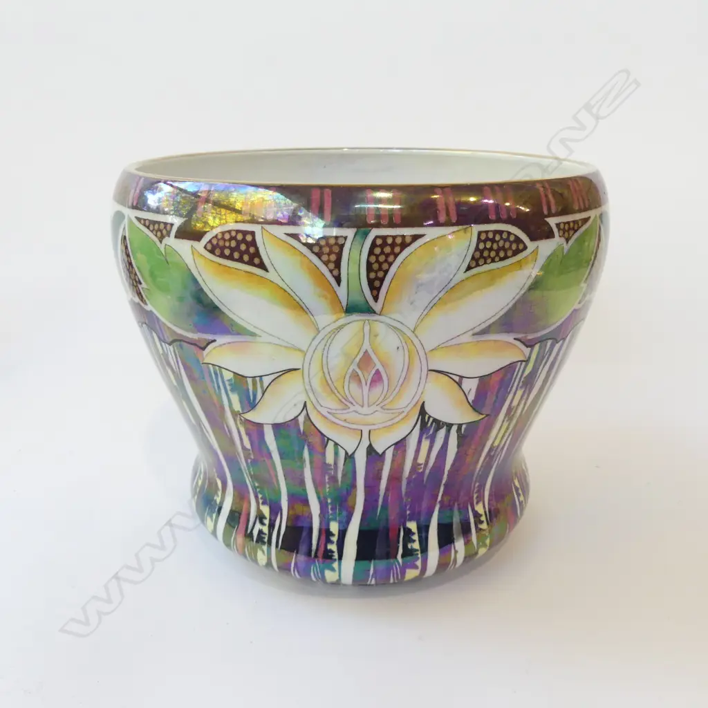 ROYAL WINTON ART NOUVEAU ‘NICENE’ LUSTRE WARE JARDINIÈRE PLANTER C.1920S, D.220MM Image 1++