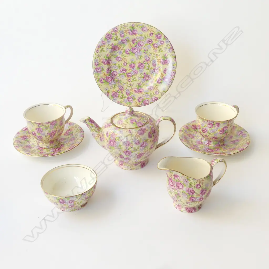 8 PCE ROYAL WINTON 'ENGLISH ROSE' CHINTZ TEA SET; TEAPOT, 2 CUPS, 2 SAUCERS, PLATE, MILK & SUGAR  Image 1++
