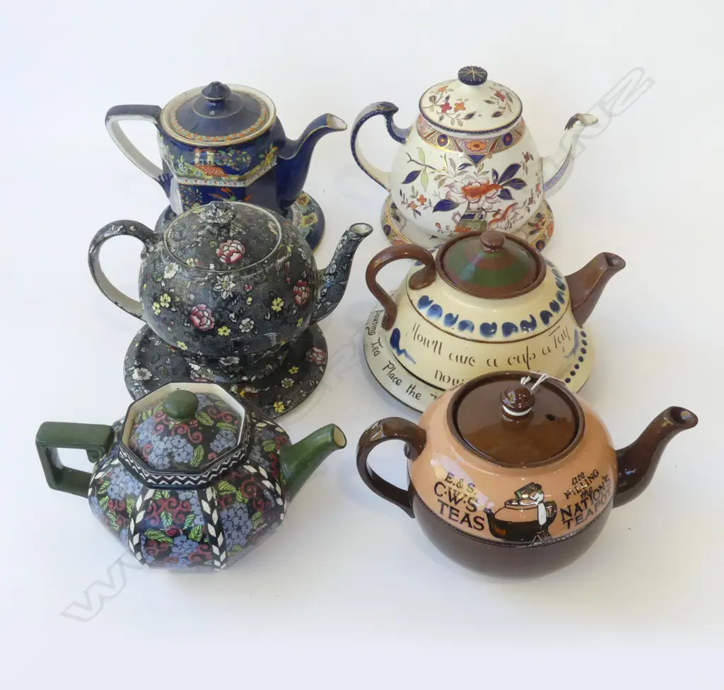 6 VINTAGE TEAPOTS; ROYAL DOULTON HYDRAGEA (HANDLE REPAIRED), ROYAL WINTON ETC - faults / 4 w. plates Image 1++
