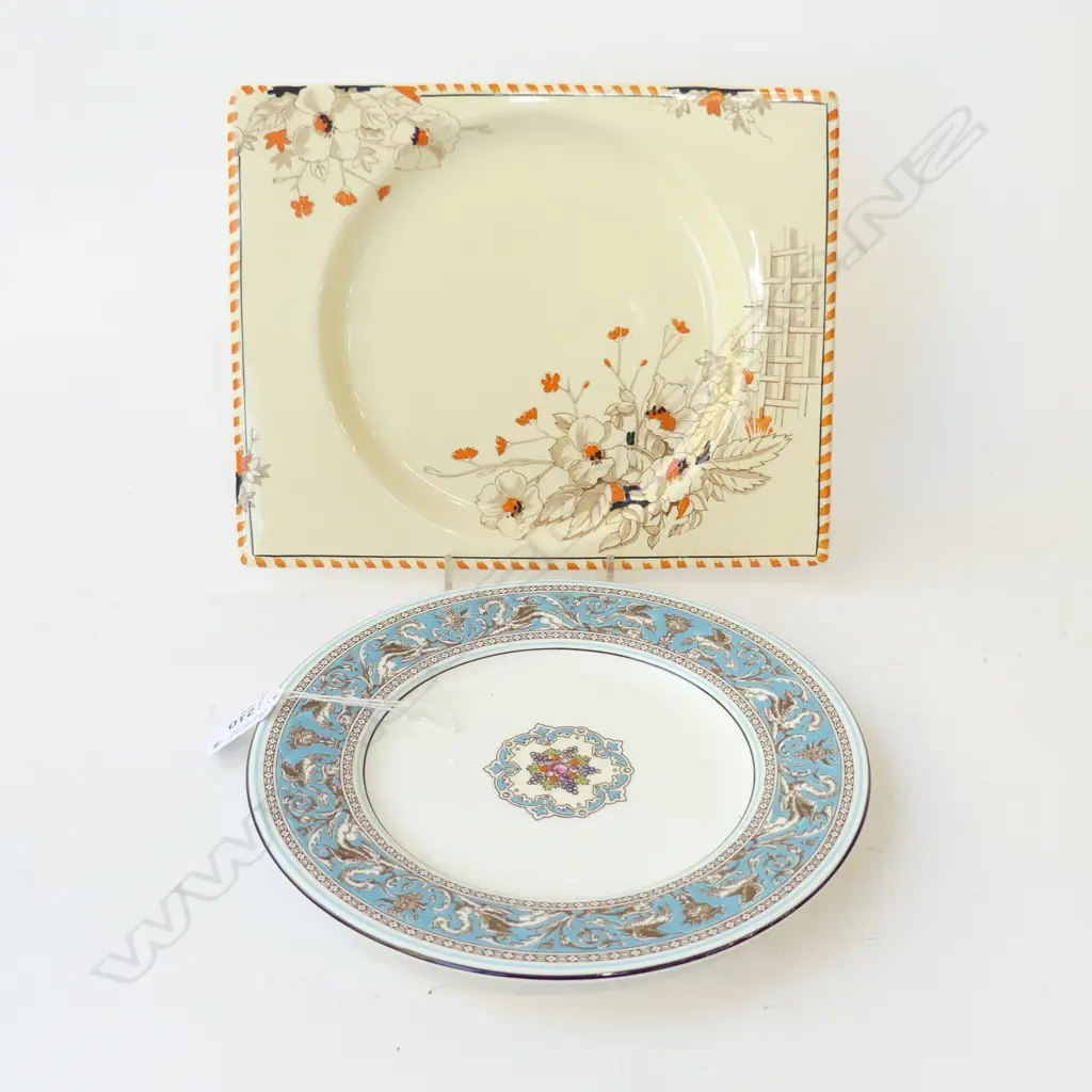 2 PLATES, ROYAL STAFFORDSHIRE & WEDGWOOD 'FLORENTINE' Image 1++