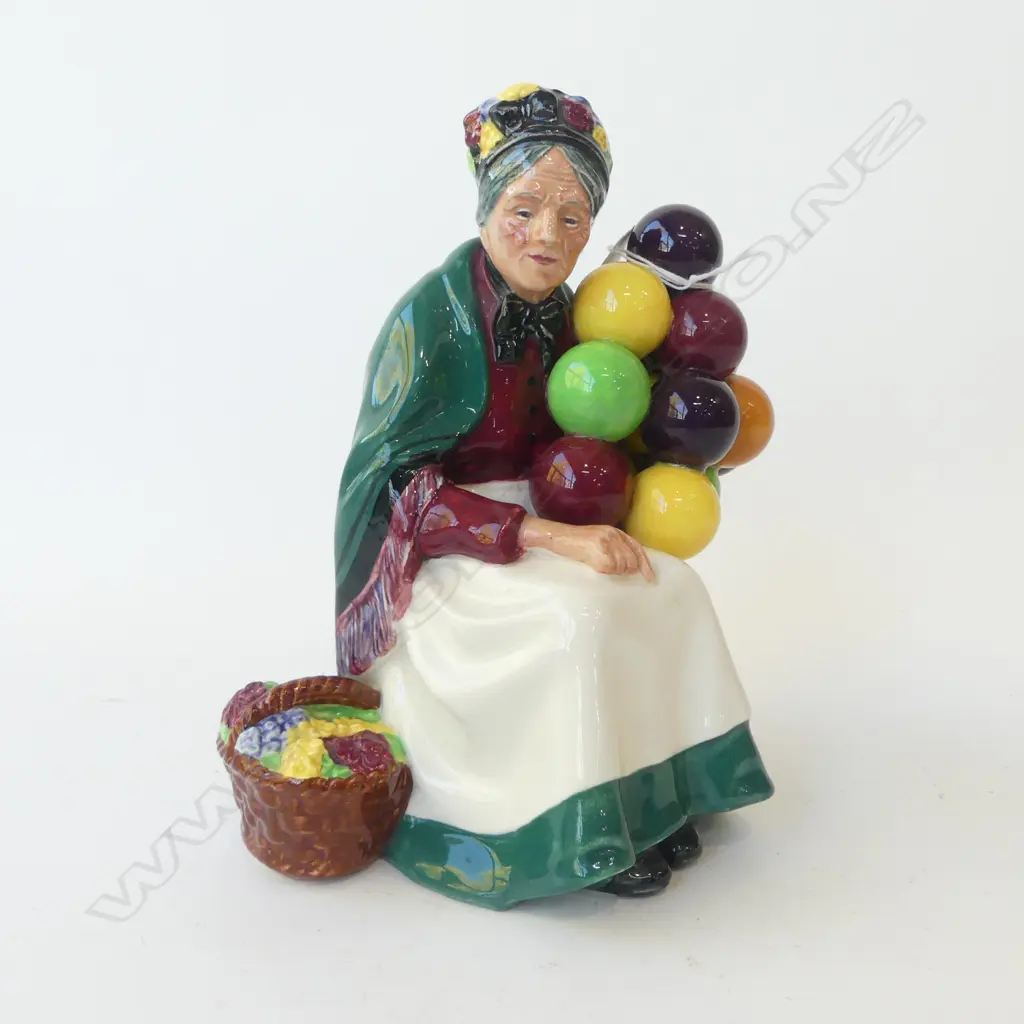 ROYAL DOULTON BALLOON LADY Image 1++