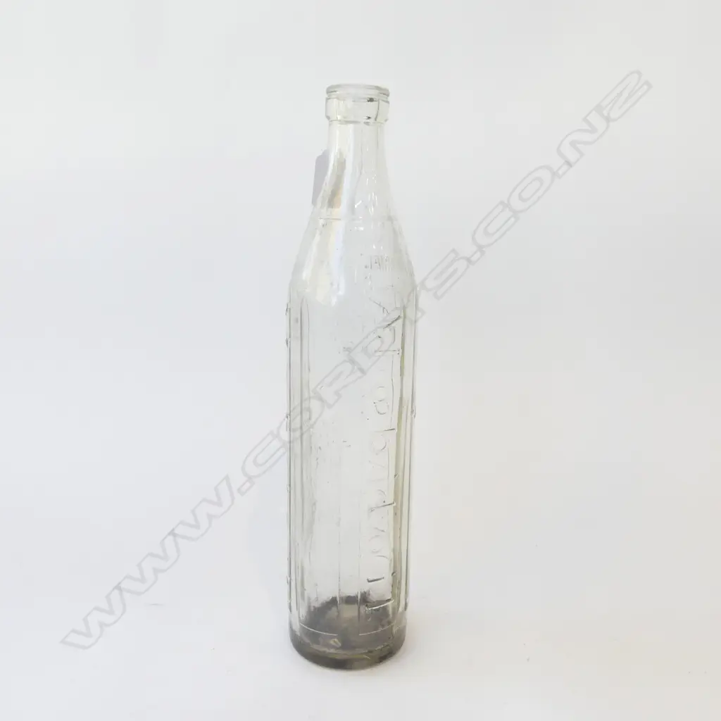 VINTAGE MOBIL OIL BOTTLE ONE IMPERIAL QUART, H.365MM Image 1++