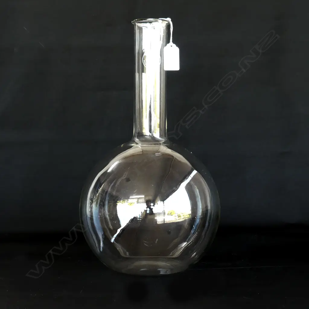 LG 3LT GLASS BEAKER by PYREX ENGLAND Image 1++