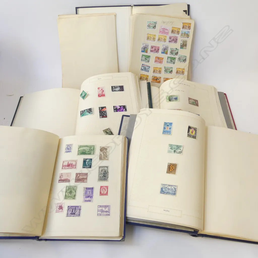 5 VINTAGE STAMP ALBUMS Image 1++