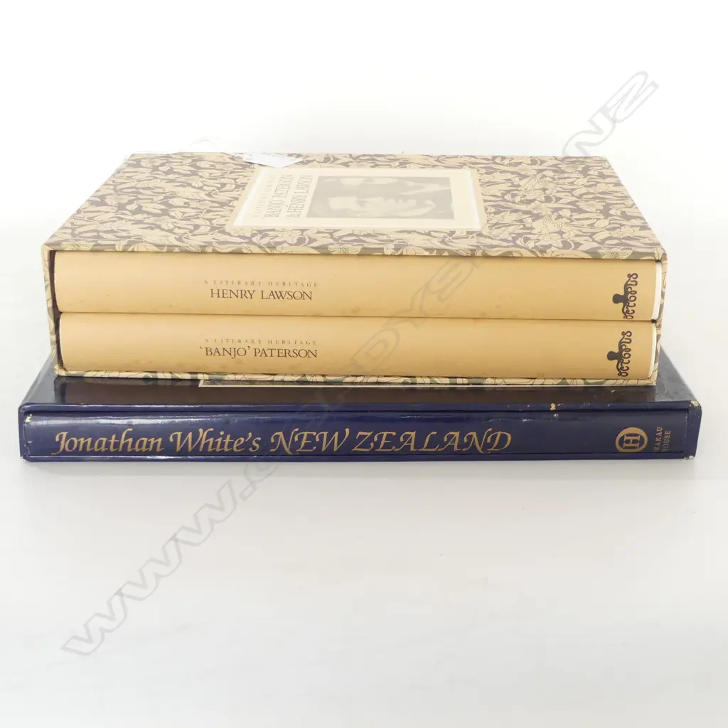 2 CASED BOOKS; JONATHAN WHITES NZ & 2 VOLS 'BANJO' PATERSON & HENRY LAWSON Image 1++