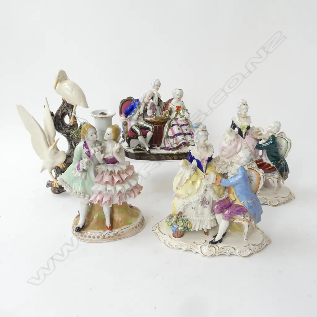 5 FIGURINES; 4 FIGURE GROUPS (FAULTS), HERONS H.235mm Image 1++