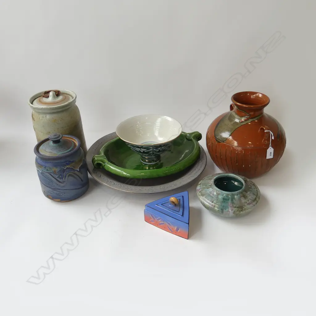 8 PCES ASST. POTTERY Image 1++