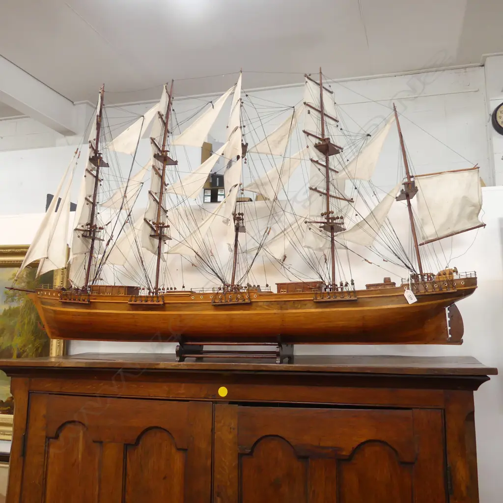 LG SAILING SHIP MODEL L.15000mm Image 1++