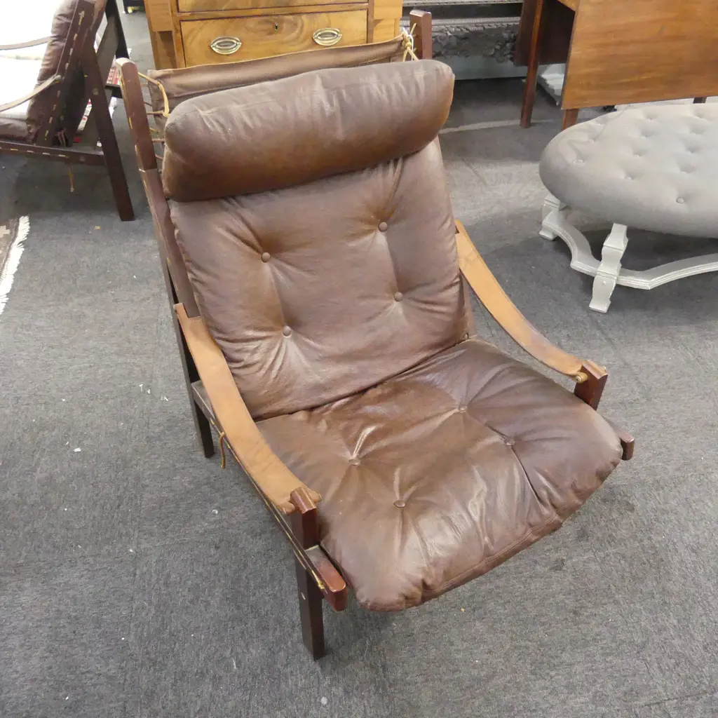 BACKHOUSE SAFARI CHAIR Image 1++