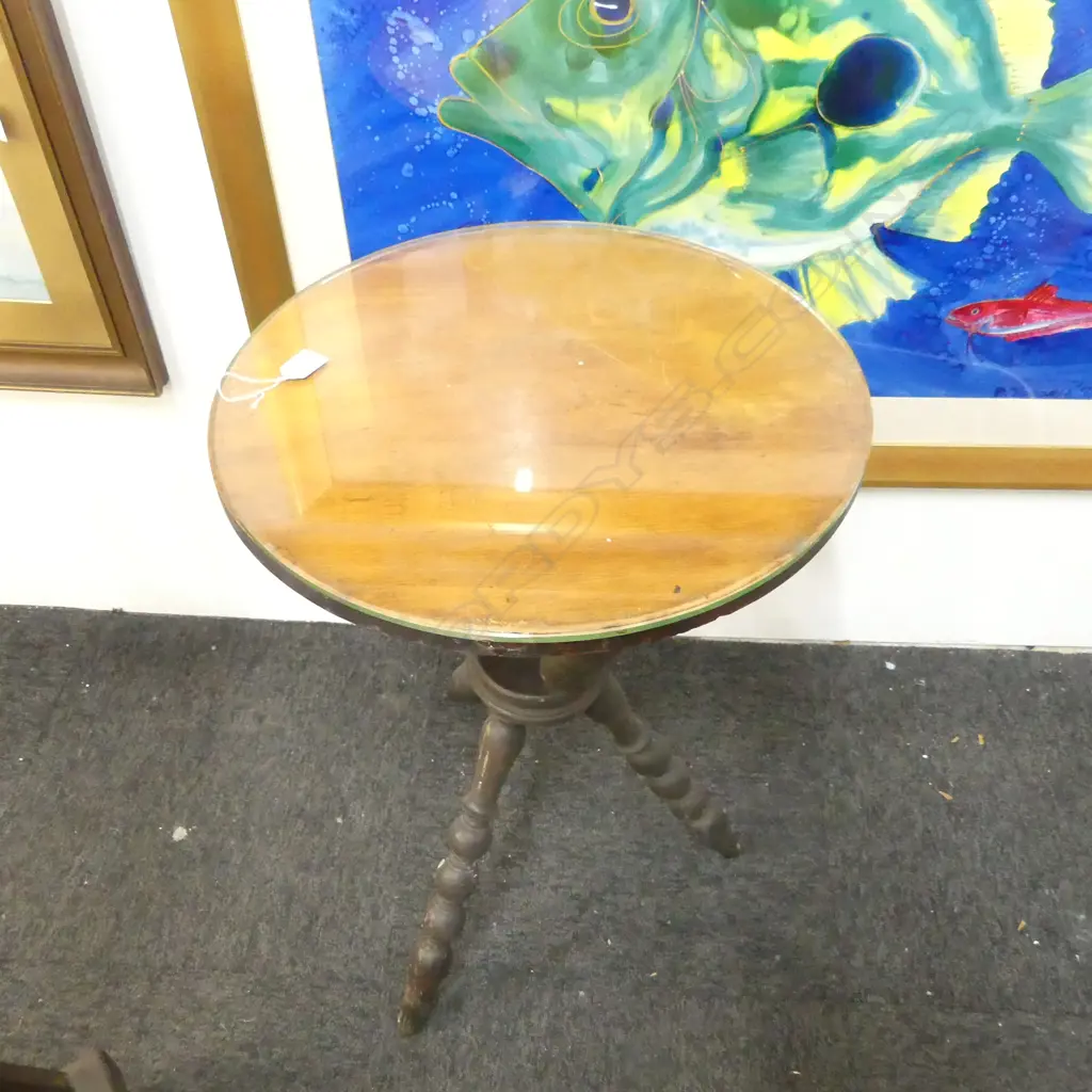 GYPSY BOBBIN LEG SIDE TABLE H.700mm, 490mm dia Image 1++