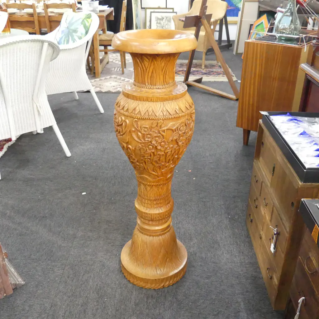 LG CARVED WOODEN FLOOR VASE H1010mm Image 1++