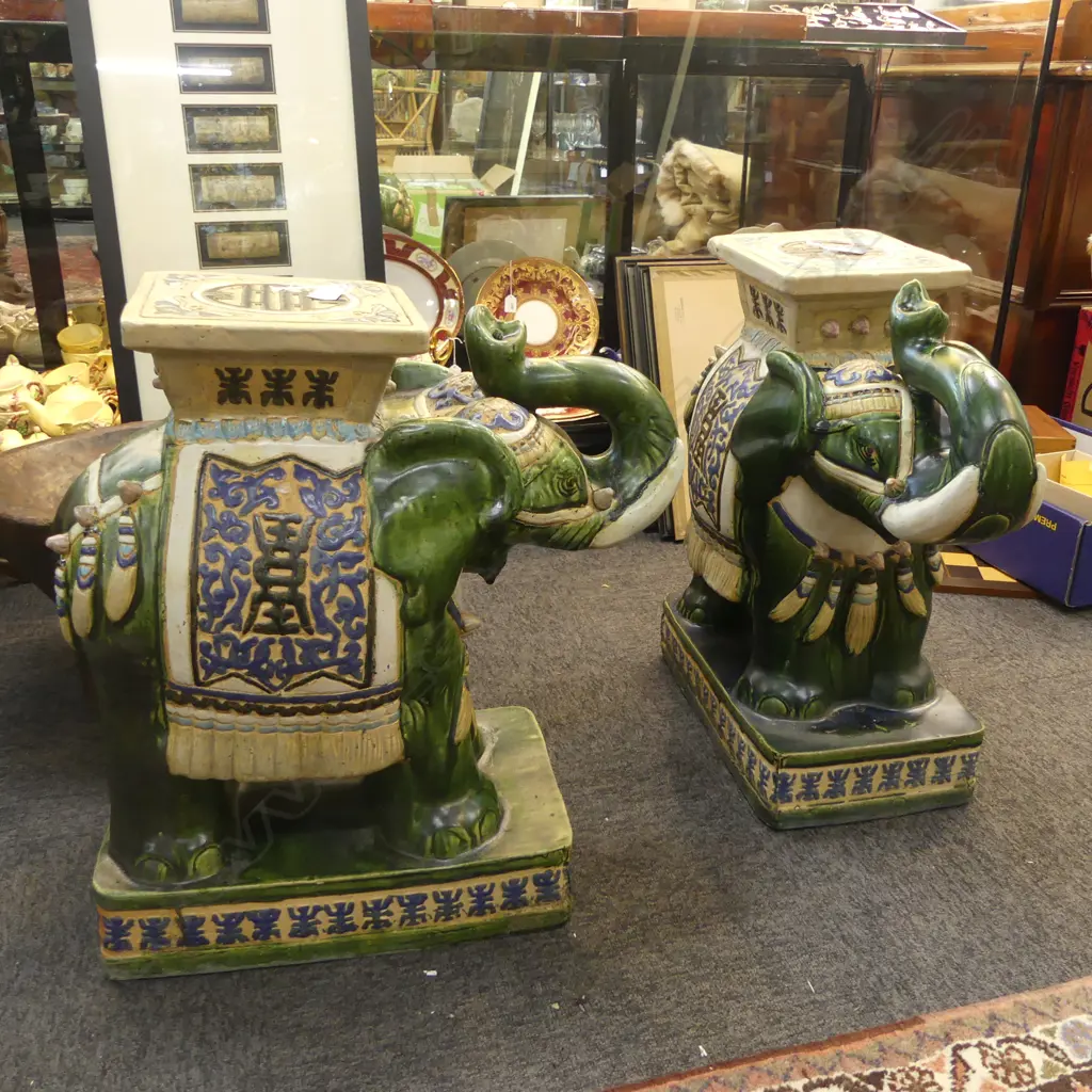PR GREEN CERAMIC GARDEN ELEPHANT STOOLS H.560mm Image 1++