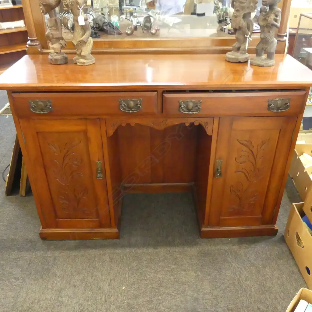 VICTORIAN SIDEBOARD 1370x450x885mm one base molding missing Image 1++