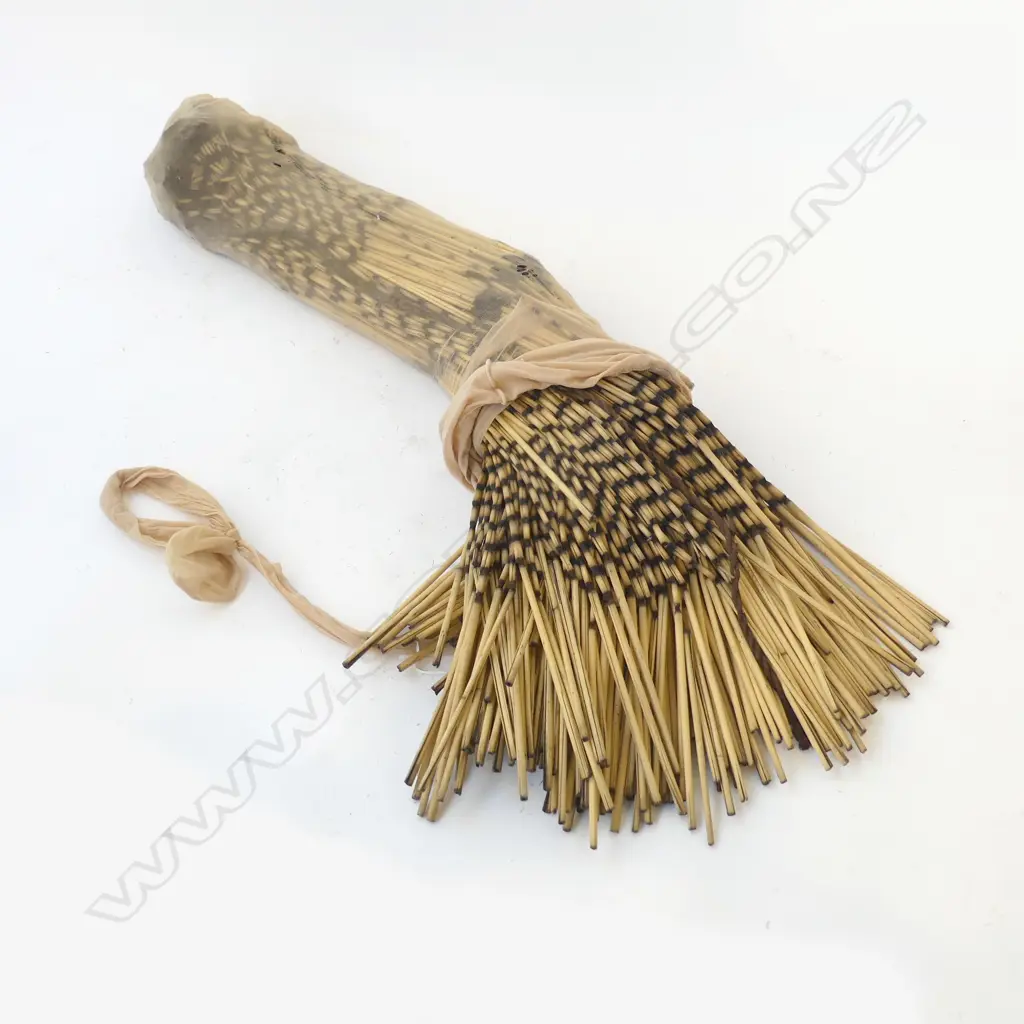 VINTAGE MAORI FLAX PIUPIU, L.770mm  Image 1++