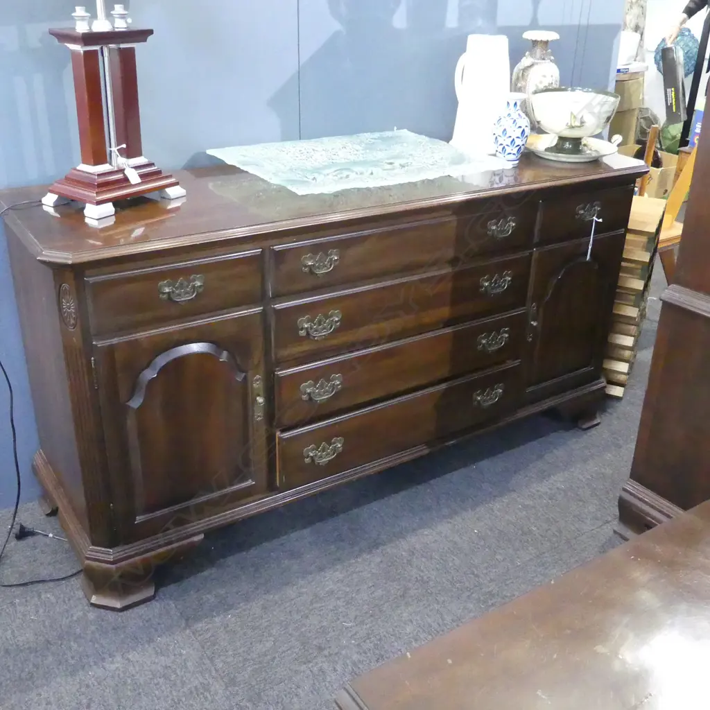 ETHAN ALLEN CHERRY WOOD SIDEBOARD 6 drawers 2 cupboards H.815mm. W.1620mm. Image 1++