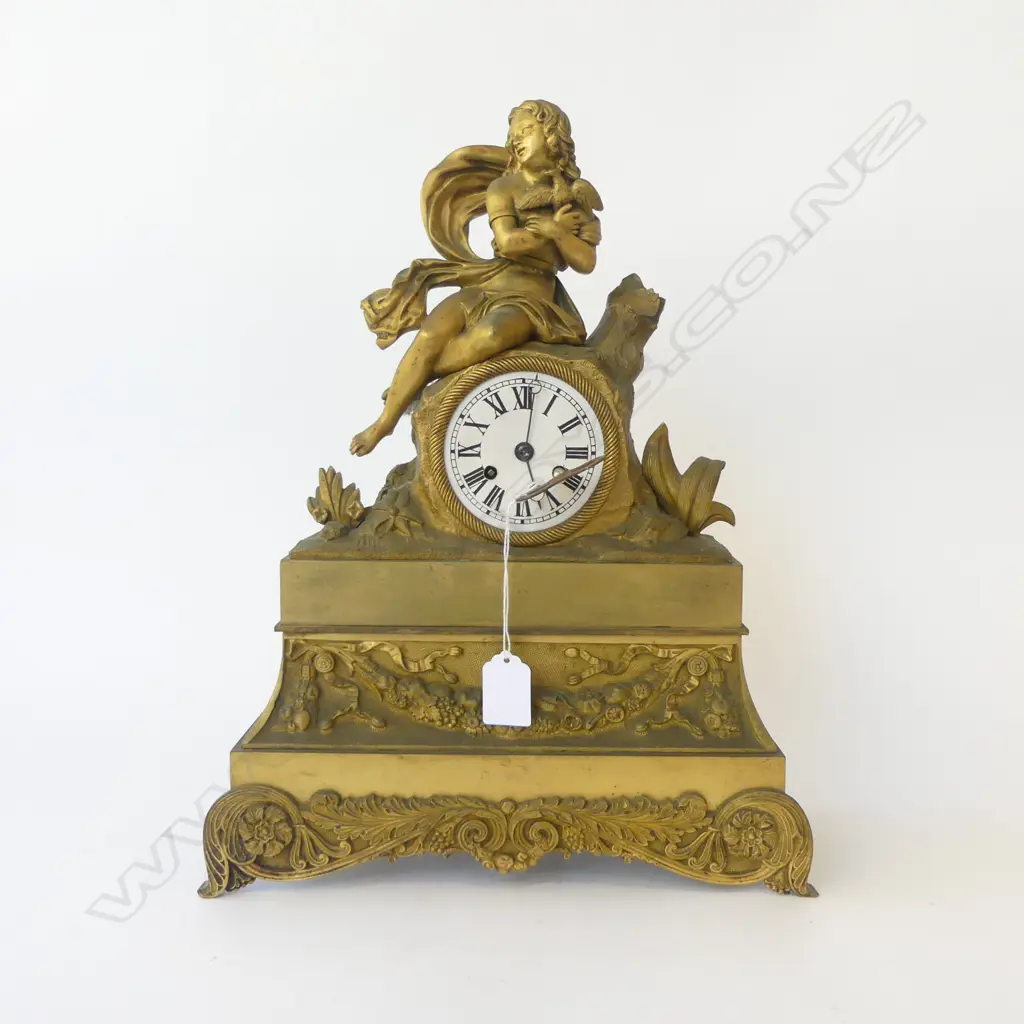 ANTIQUE GILDED MANTLE CLOCK w. KEY H.390mm Image 1++