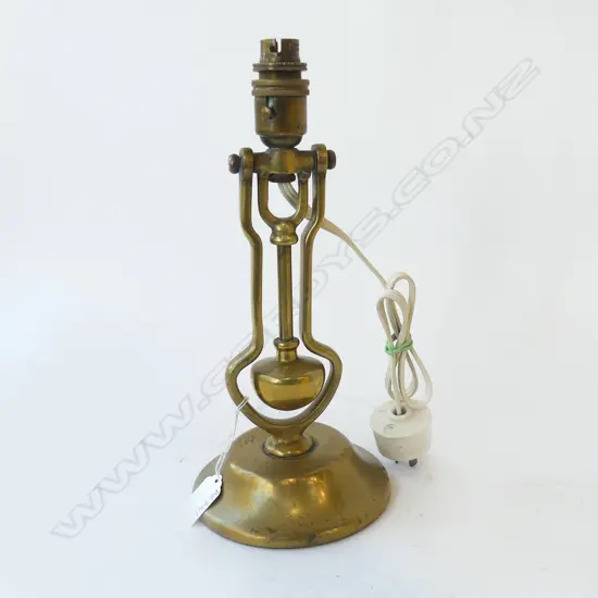 SOLID BRASS GIMBAL CABIN LAMP: ROYAL NAVY PATTERN AP9009 H.300mm