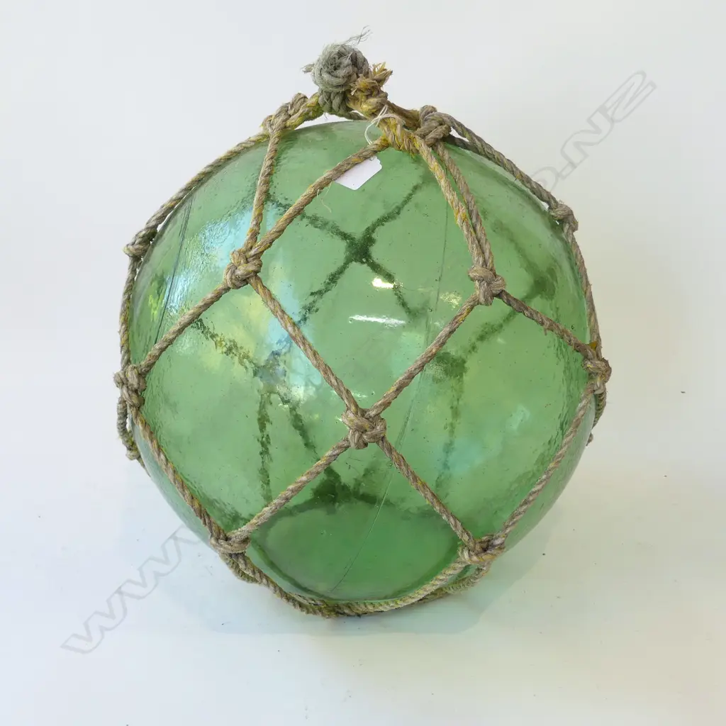 OLD GLASS FISHING FLOAT WITH NETTING hand blown APPROX. Dia.400mm Image 1++