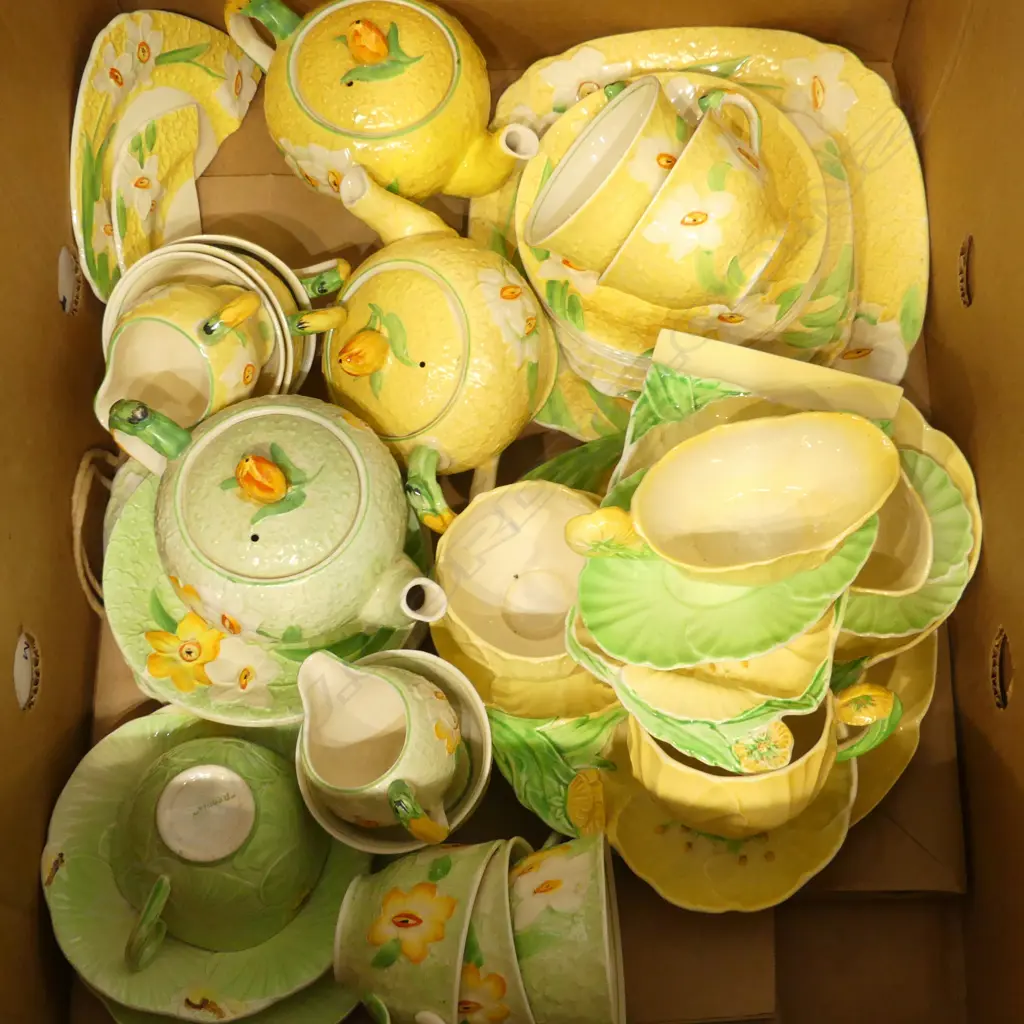 ASST. CHINA INCL. 16 PCE GRINDLEY DAFFODIL TEA SET; 4 TRIOS (1 SIDE PLATE CLEAN BREAK), MILK, SUGAR, PLATE & 2 TEAPOTS Image 1++