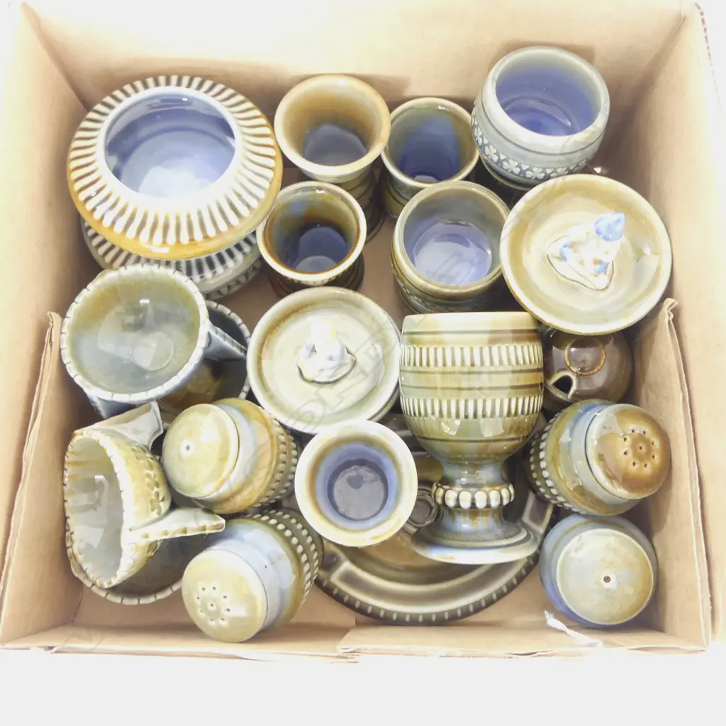 BOX IRISH WADE PORCELAIN SML PCS INCL POSY VASES, LEPRECHAUN DISHES, PEPPER SALT ETC Image 1++