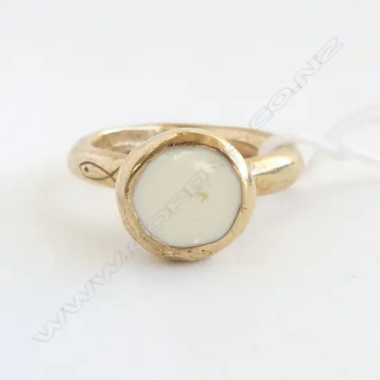 GOLD PLATED DESIGNER RING  SIZE O