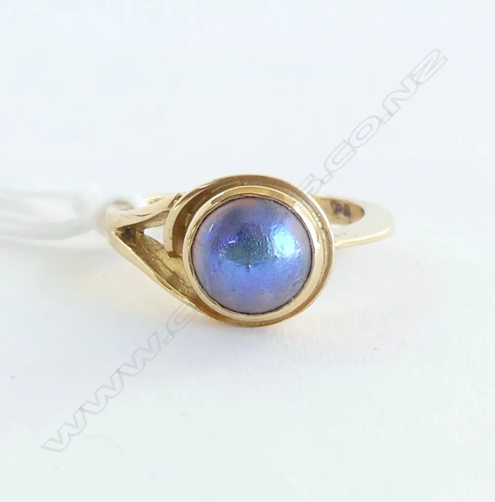 18ct PAUA PEARL RING 5.4gms  SIZE N Image 1++