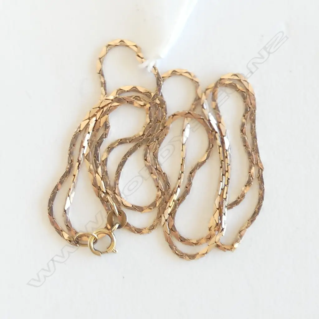9ct ROSE GOLD FLAT  MODERN NECK CHAIN L.560mm 4,3gms Image 1++