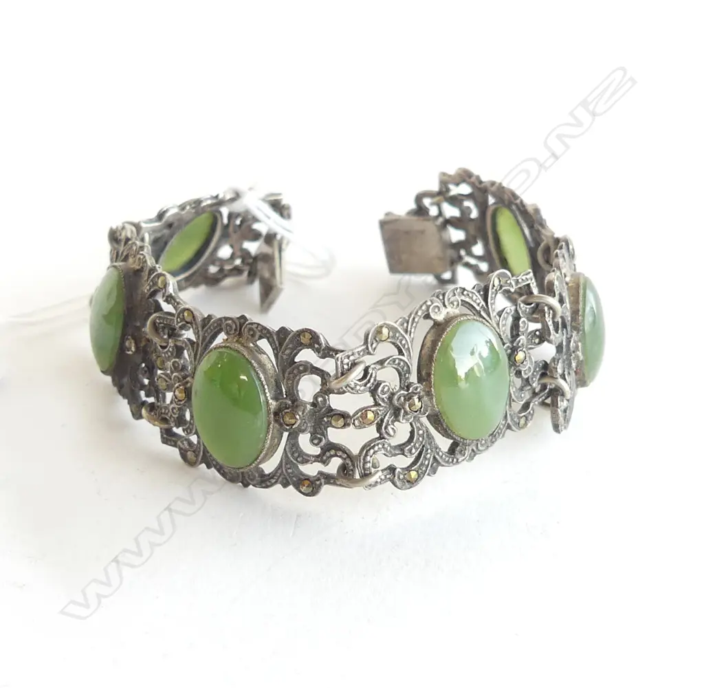 VINTAGE SILVER MARCASITE & POUNAMU BRACELET  6 oval panels Image 1++