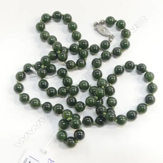 JADE BEADED NECKLACE L.780mm