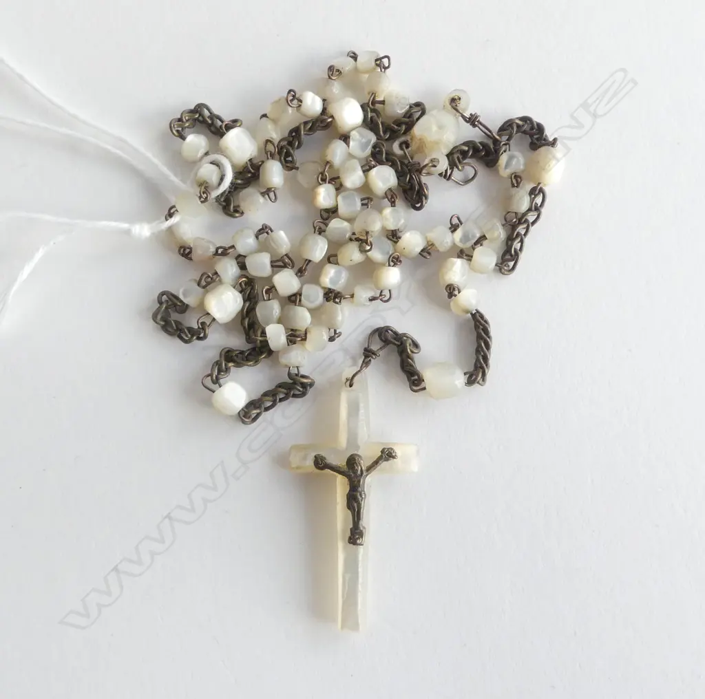 DELICATE MOP ROSARY Image 1++