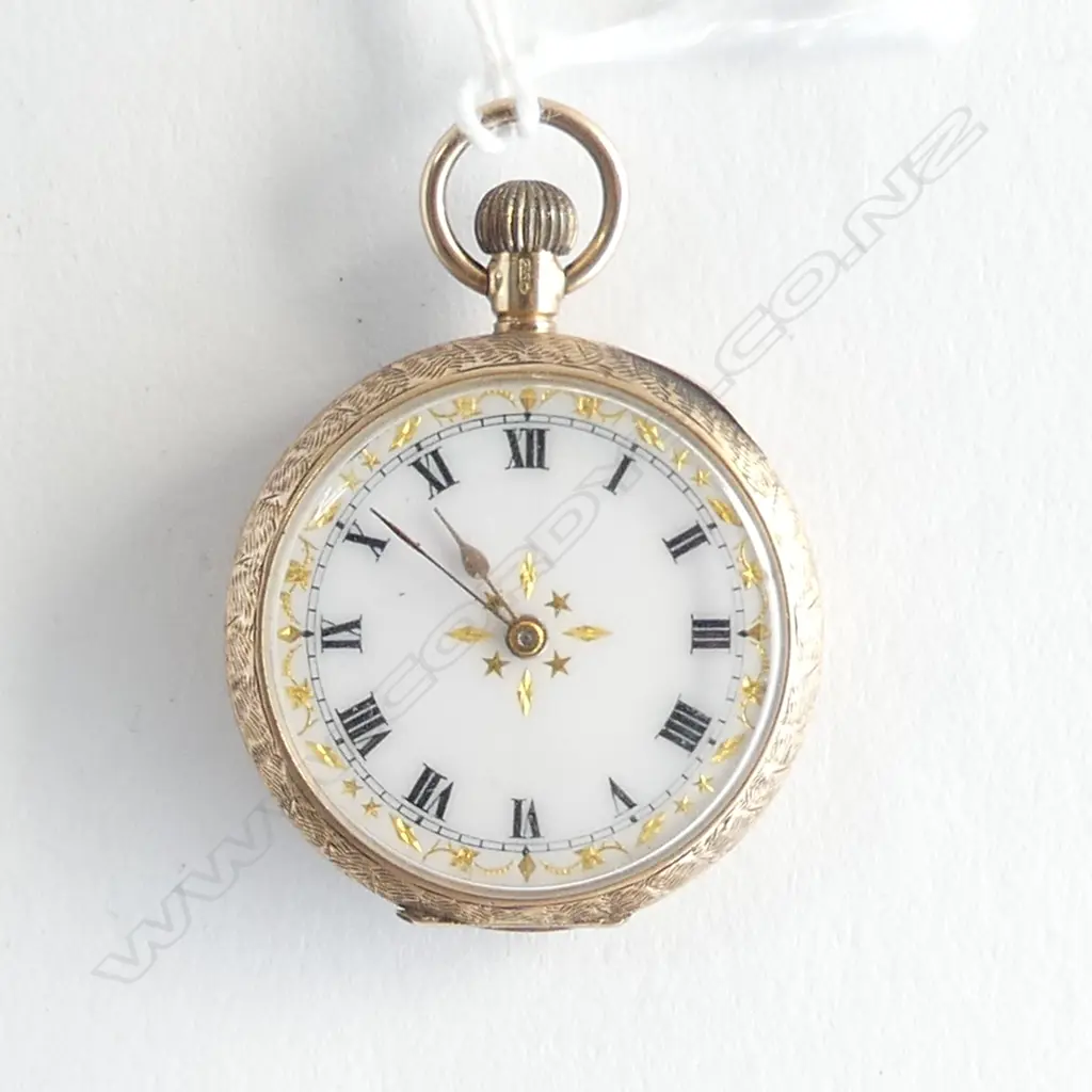 9ct GOLD OPEN FACE LADIES POCKET WATCH 29gms internal cover not gold Image 1++