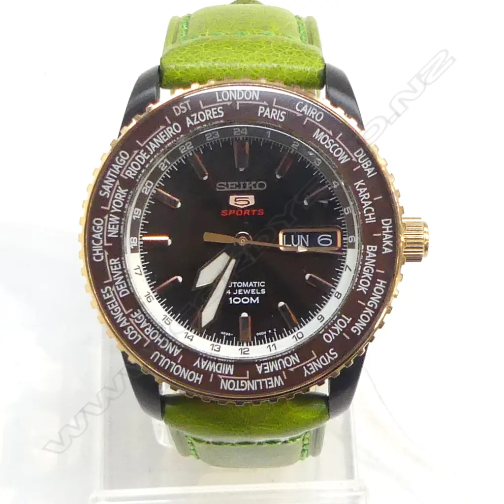 SEIKO GENTS 100 METER DIVE WATCH SPECIAL EDITION Image 1++