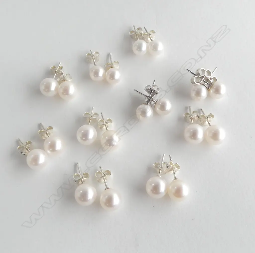 10PRS CULTURED PEARL SET EAR STUDS, new old stock Image 1++