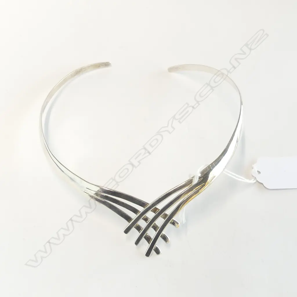SILVERMOON SILVER .925 DESIGNER COLLAR IN BOX Image 1++