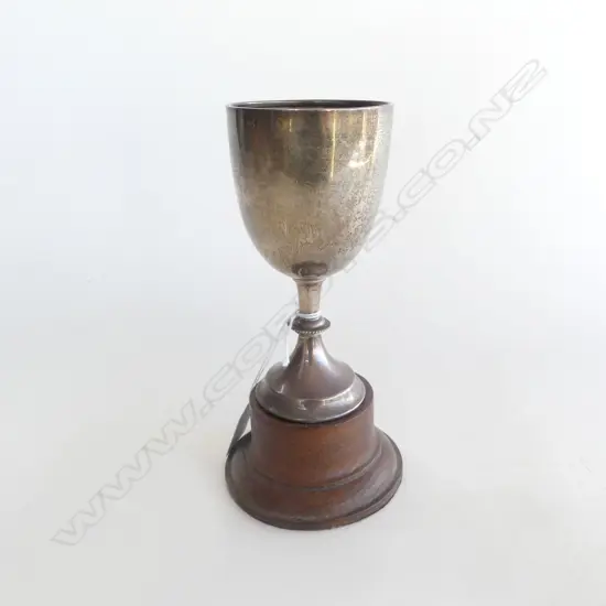 SILVER TROPHY CUP London 1921 76gms