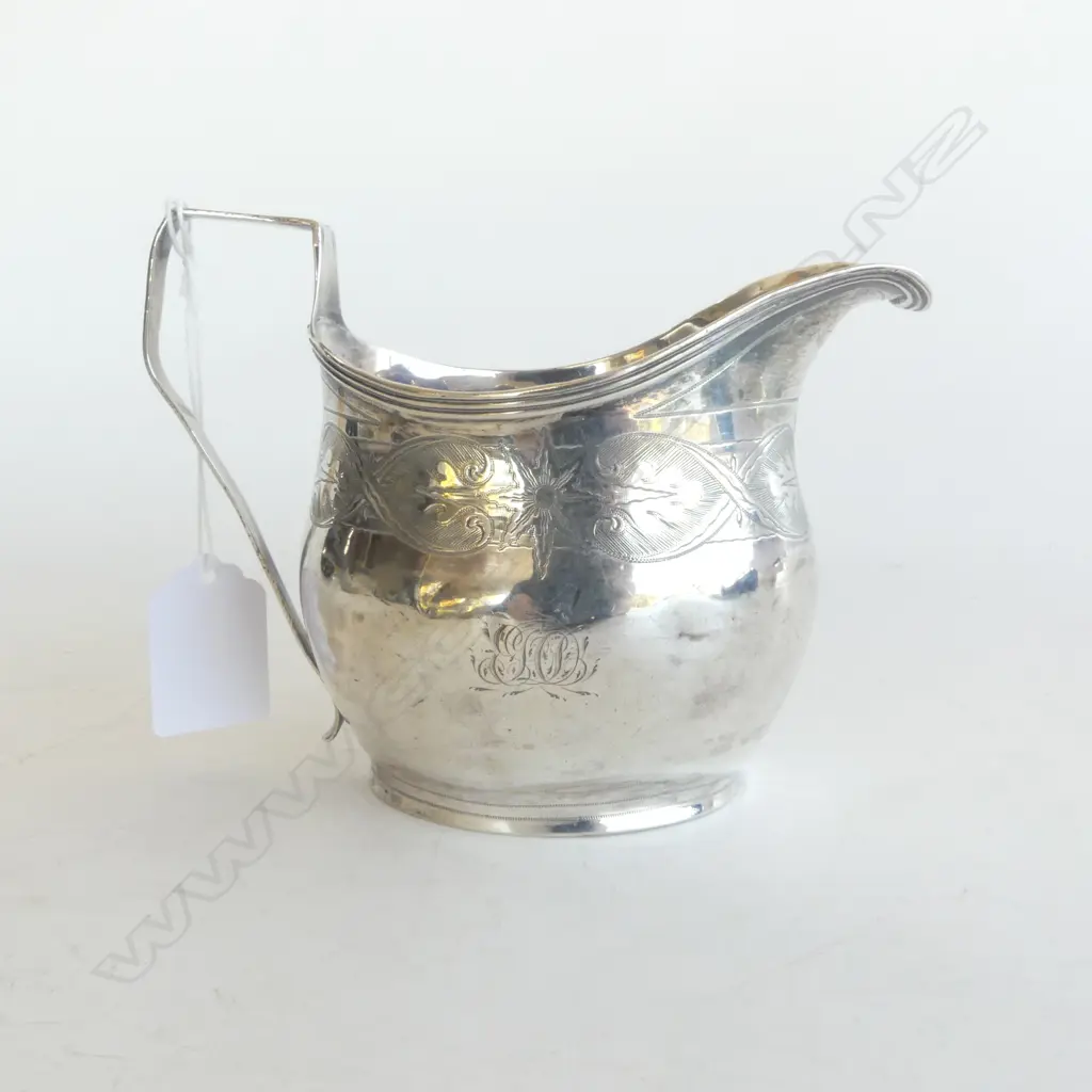 GEO III SILVER LGE HELMET CREAM JUG BY BATEMAN 138gms Image 1++