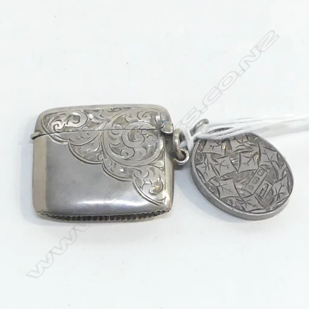 S/SILVER VESTA BOX & S/SILVER LOCKET 19G Image 1++
