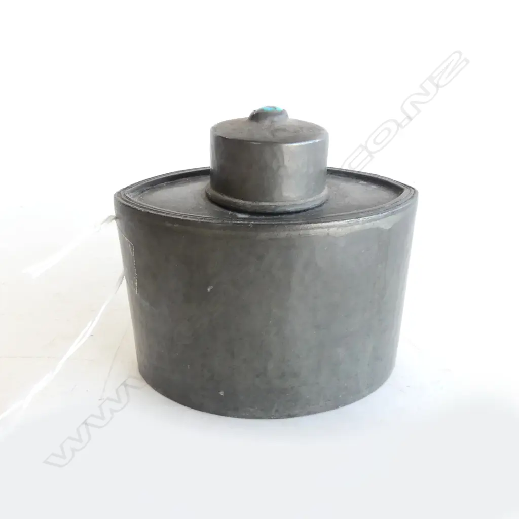 TUDRIC PEWTER TEA CADDY w. BEATEN FINISH H.95mm Image 1++
