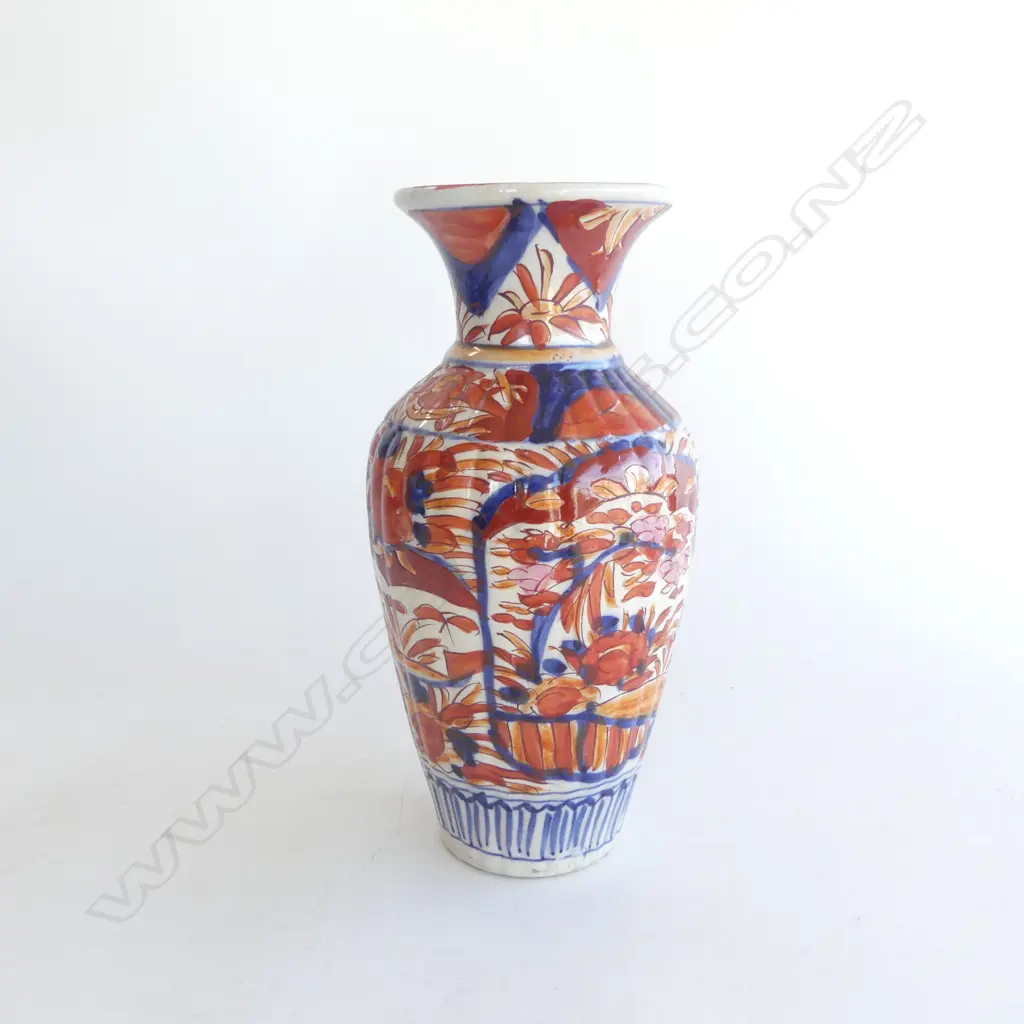 CLASSIC IMARI VASE WITH FLARED OPENING, H.260mm Image 1++