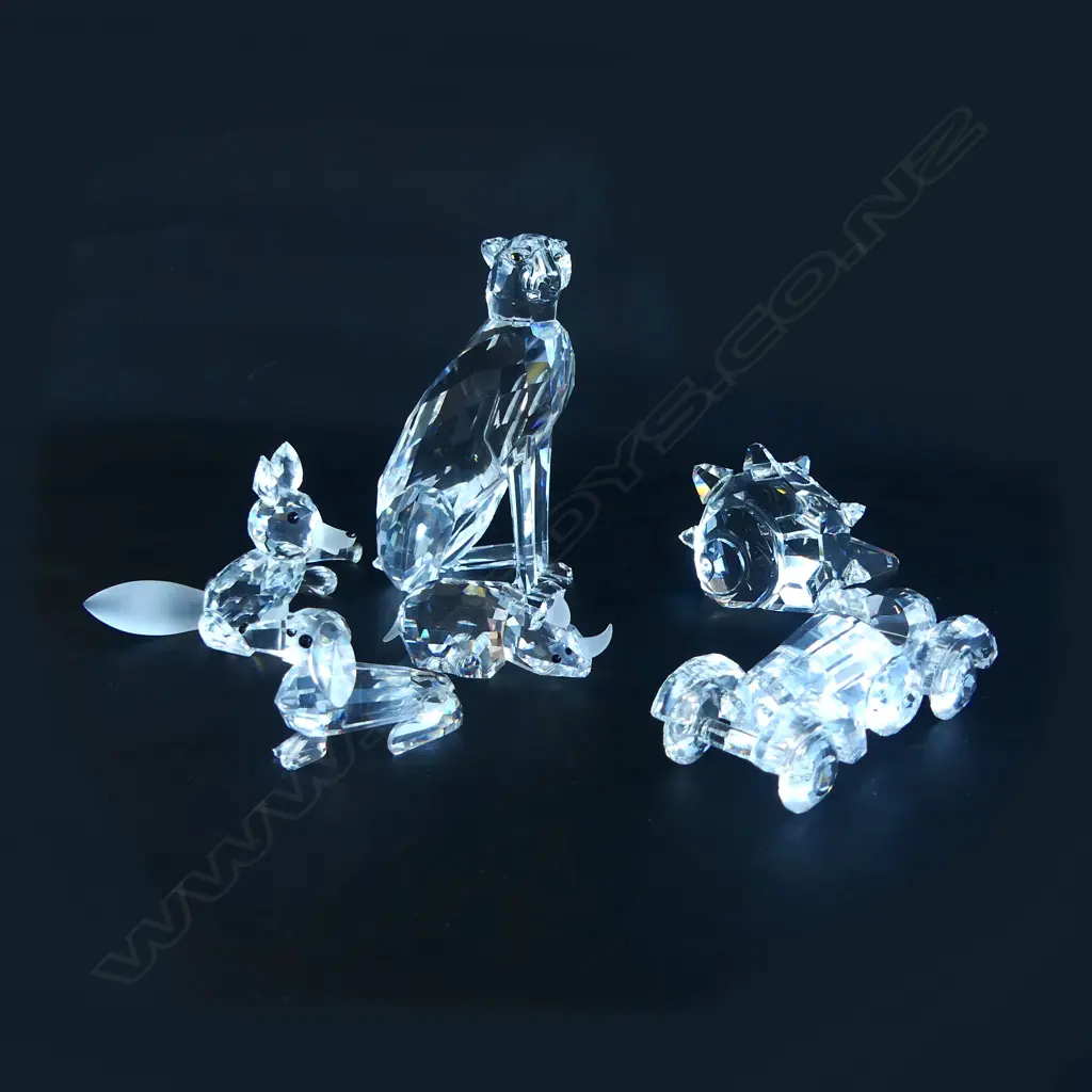 ASST. SWAROVSKI; ANIMALS, CAR, SEASHELL ETC FAULTS Image 1++