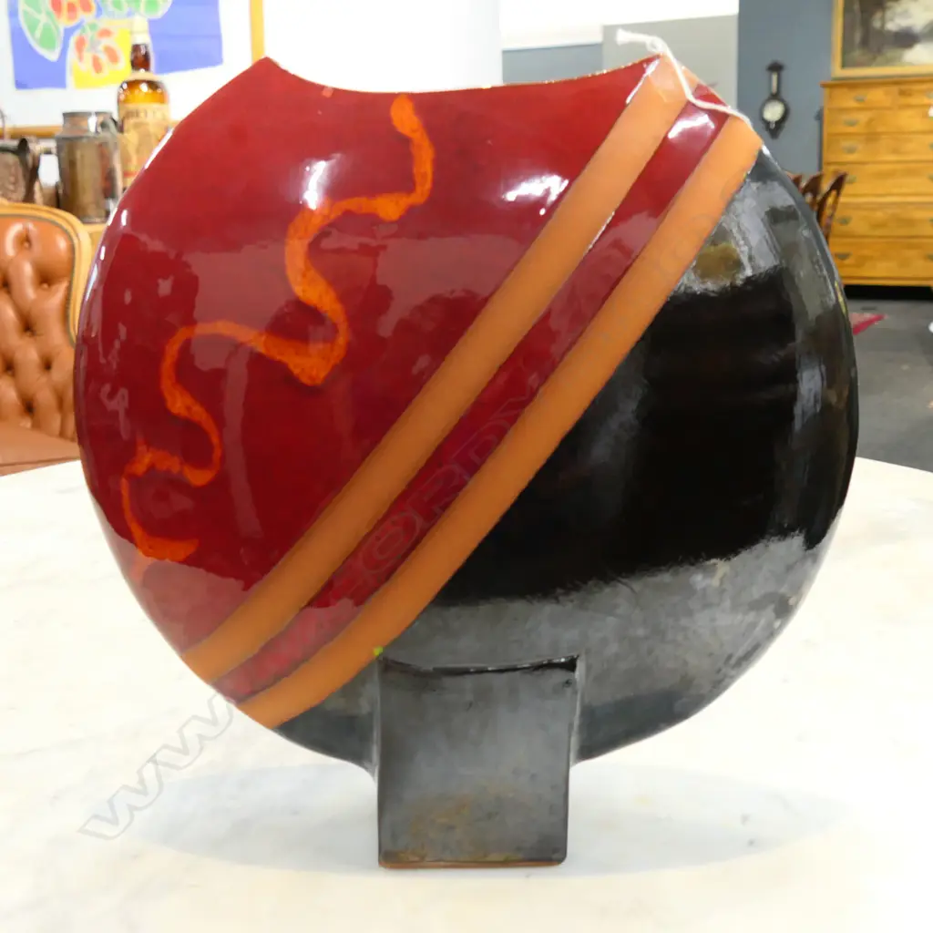 KEITH BLIGHT STUDIO POTTERY MOON VASE H.330mm Image 1++