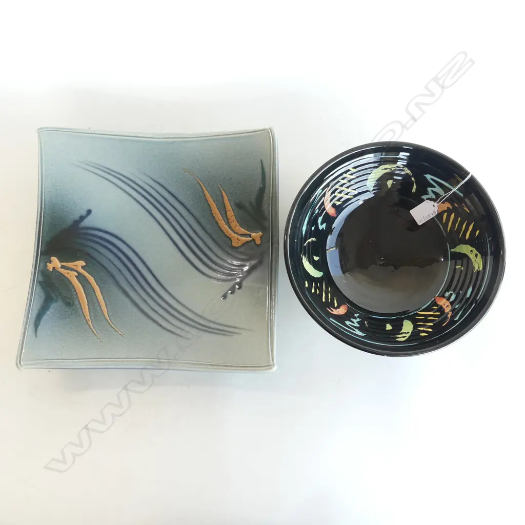 MERILYN WISEMAN PLATTER 320x320mm, PETER LANGE BOWL (DULL) 275mm dia Image 1++