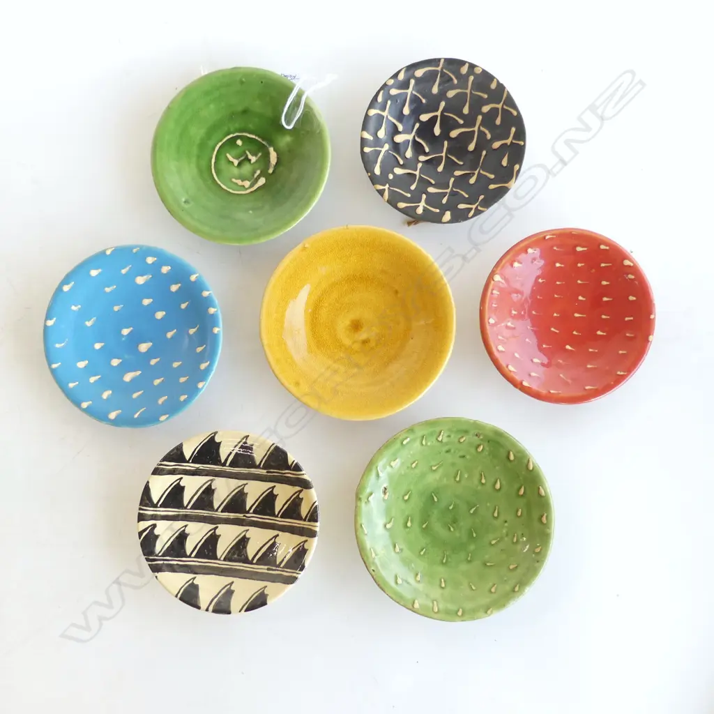7 RICHARD PARKER SIGNAL DISHES 110-125mm dia... Image 1++