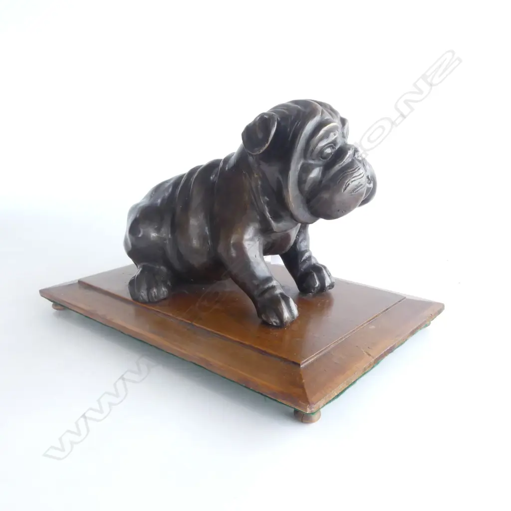 BRONZED SPELTER BULLDOG on WOODEN PLINTH, L.290mm H.200mm Image 1++