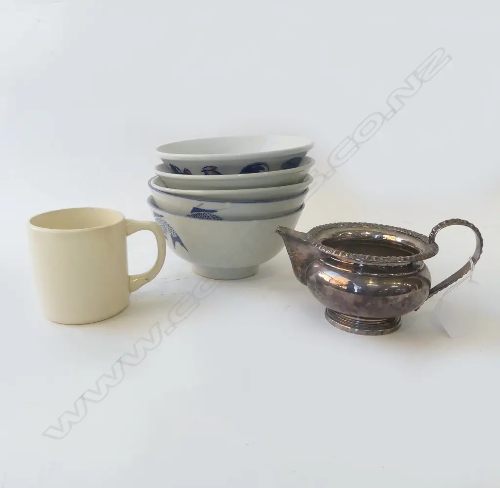 5 CHINESE BOWLS VARIOUS DESIGNS, SML EP JUG & CUP Image 1++